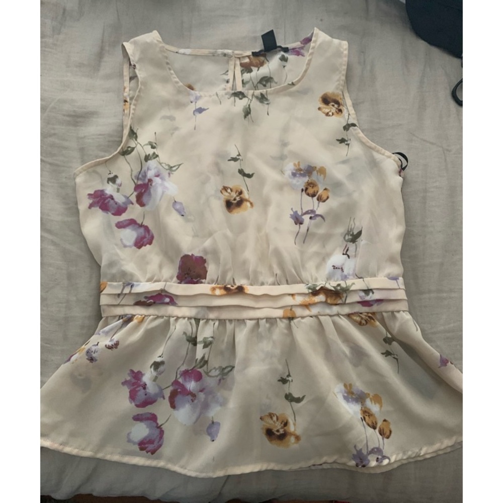 Forever 21 Formal Flower Blouse